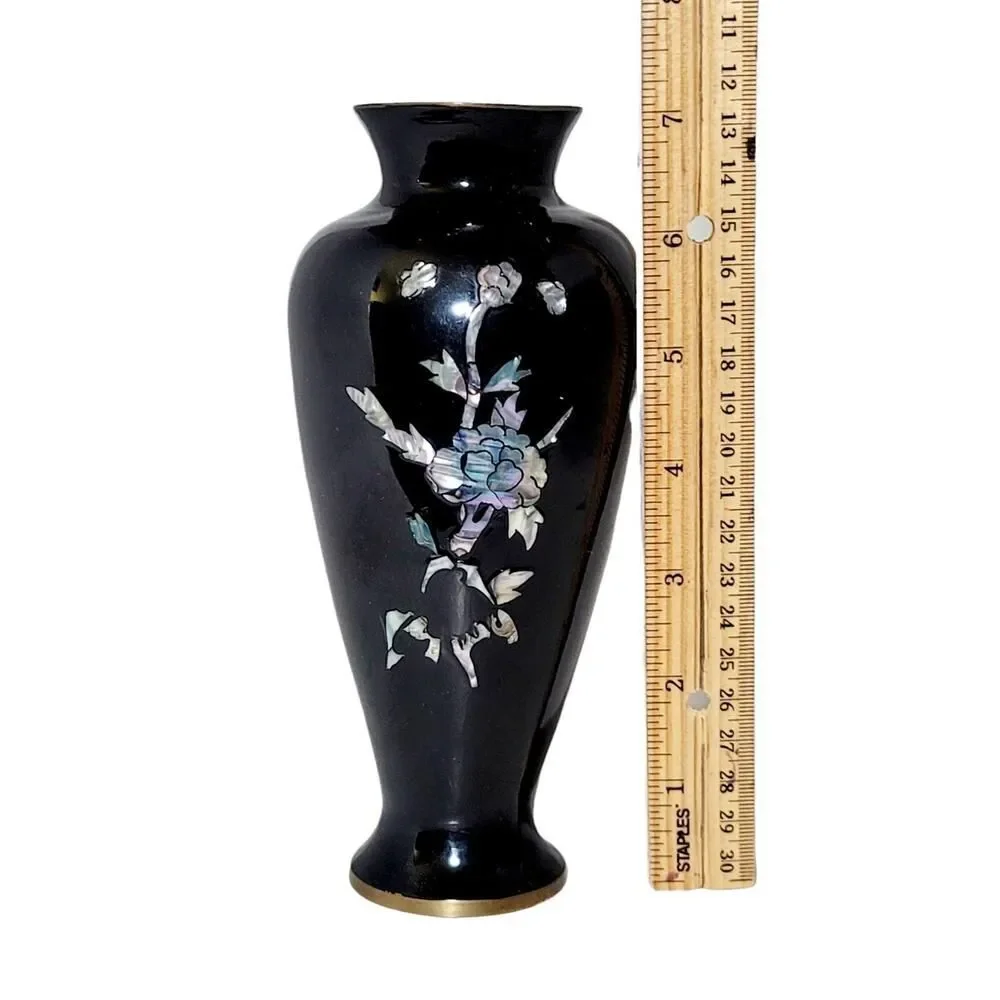 Vtg Asian Japanese Baluster Vase Black Lacquer & Mother of Pearl Floral Inlay 7